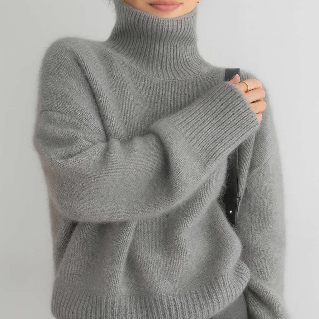 Essential Pullover Aura