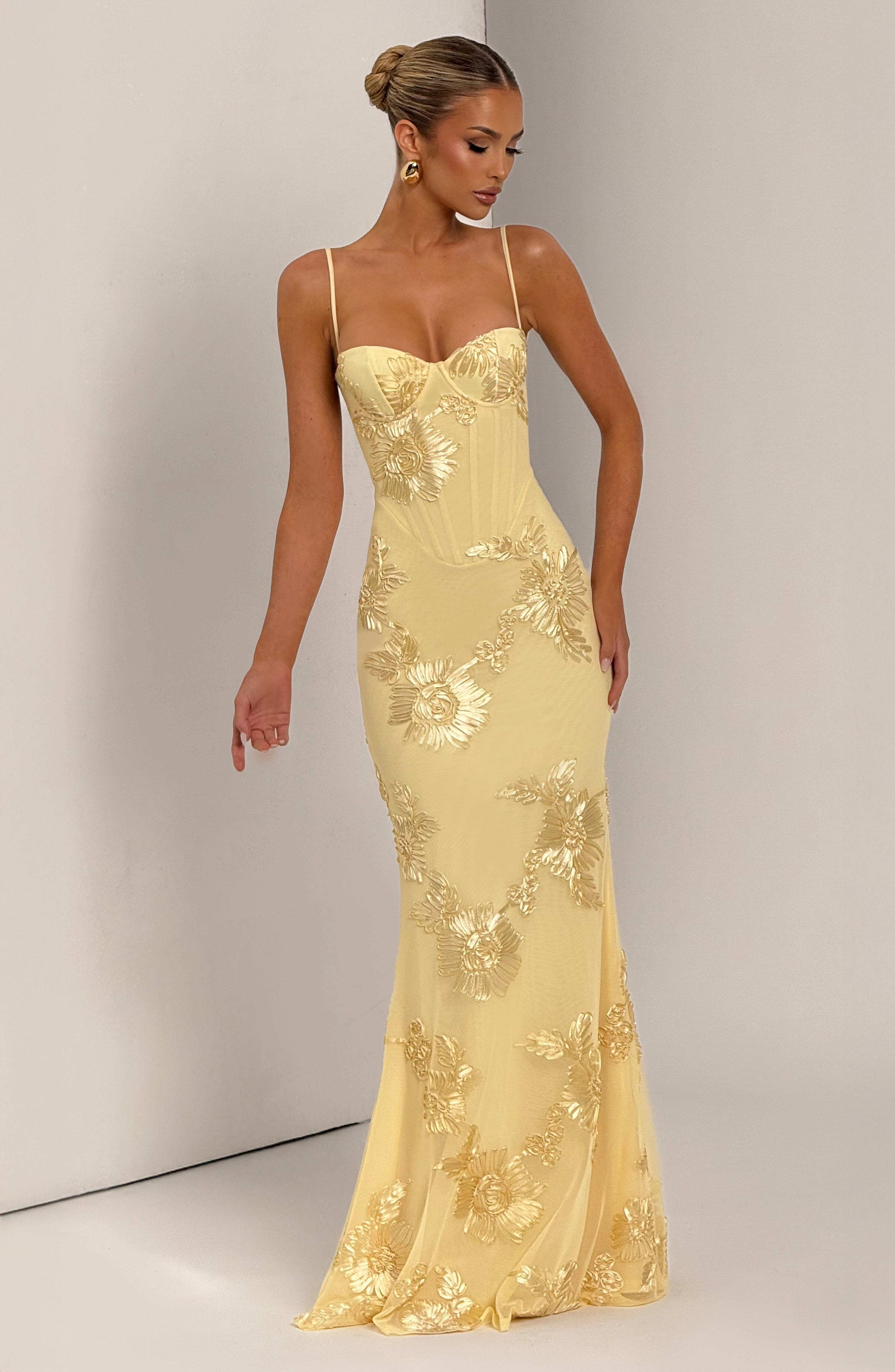Nefertiti Maxikleid