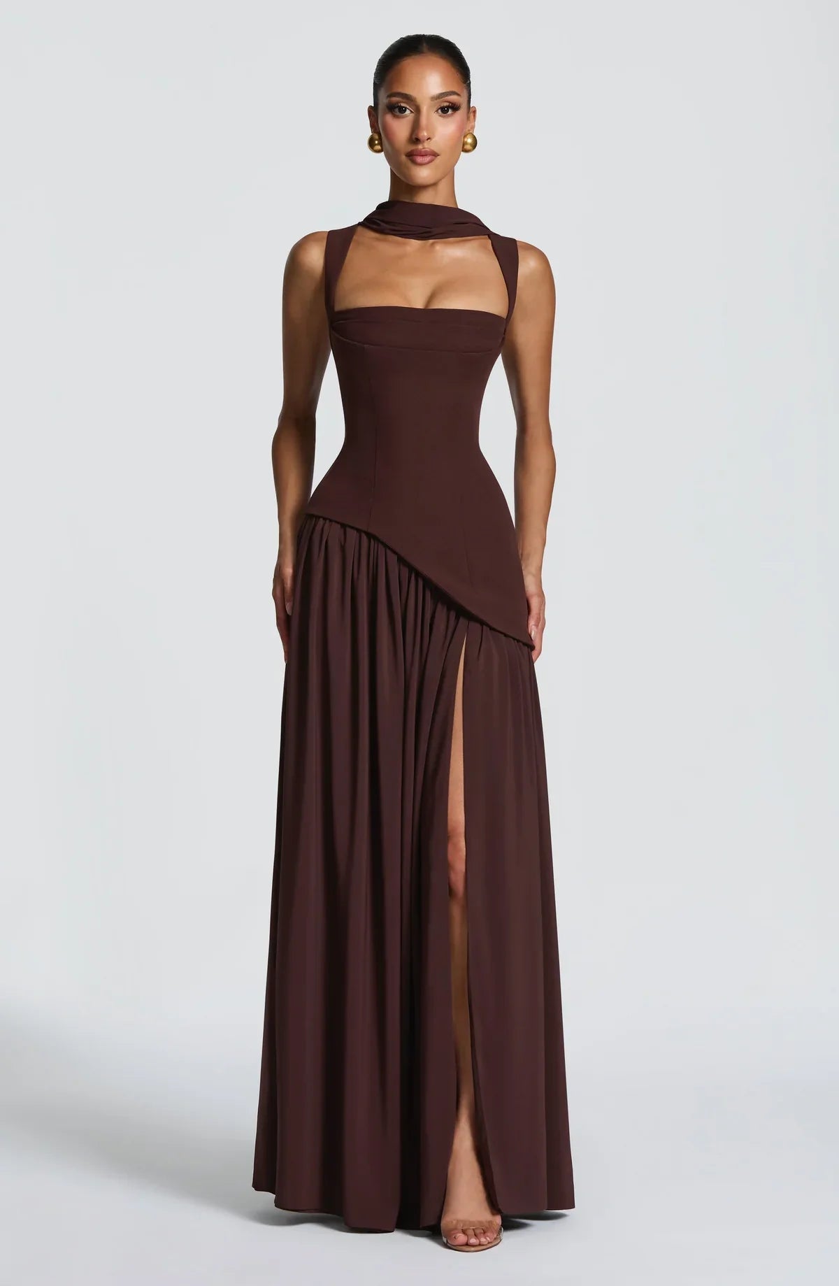 Zafira Langes Lackkleid